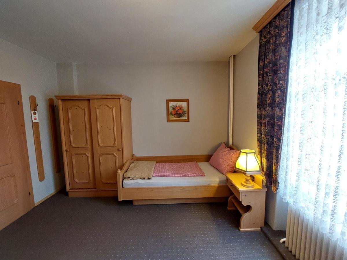 3 Raben - Leoben - Zimmer Fuer Geschaeftsreisende, Urlauber, Monteure Und Handwerker, Polski Pensjonat Austria Exteriér fotografie
