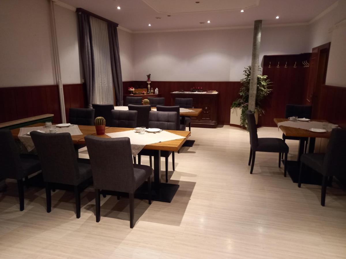 3 Raben - Leoben - Zimmer Fuer Geschaeftsreisende, Urlauber, Monteure Und Handwerker, Polski Pensjonat Austria Exteriér fotografie