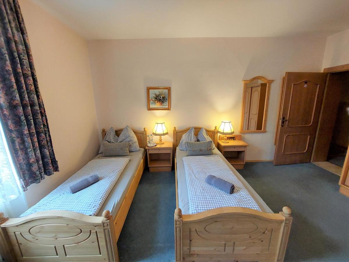 3 Raben - Leoben - Zimmer Fuer Geschaeftsreisende, Urlauber, Monteure Und Handwerker, Polski Pensjonat Austria Exteriér fotografie