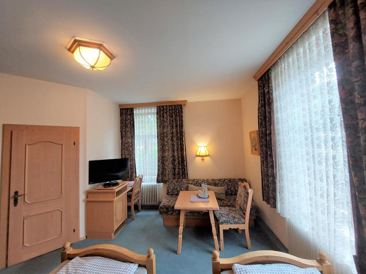 3 Raben - Leoben - Zimmer Fuer Geschaeftsreisende, Urlauber, Monteure Und Handwerker, Polski Pensjonat Austria Exteriér fotografie