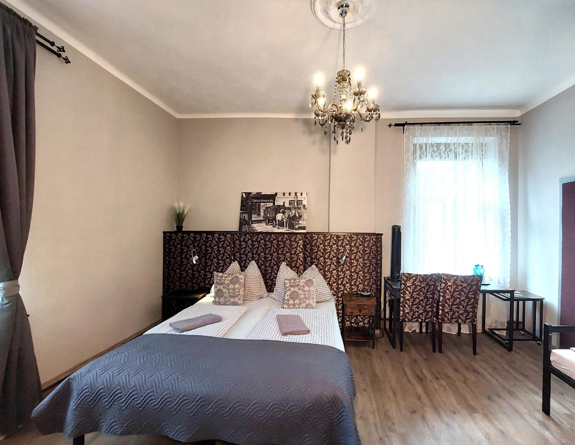 3 Raben - Leoben - Zimmer Fuer Geschaeftsreisende, Urlauber, Monteure Und Handwerker, Polski Pensjonat Austria Exteriér fotografie