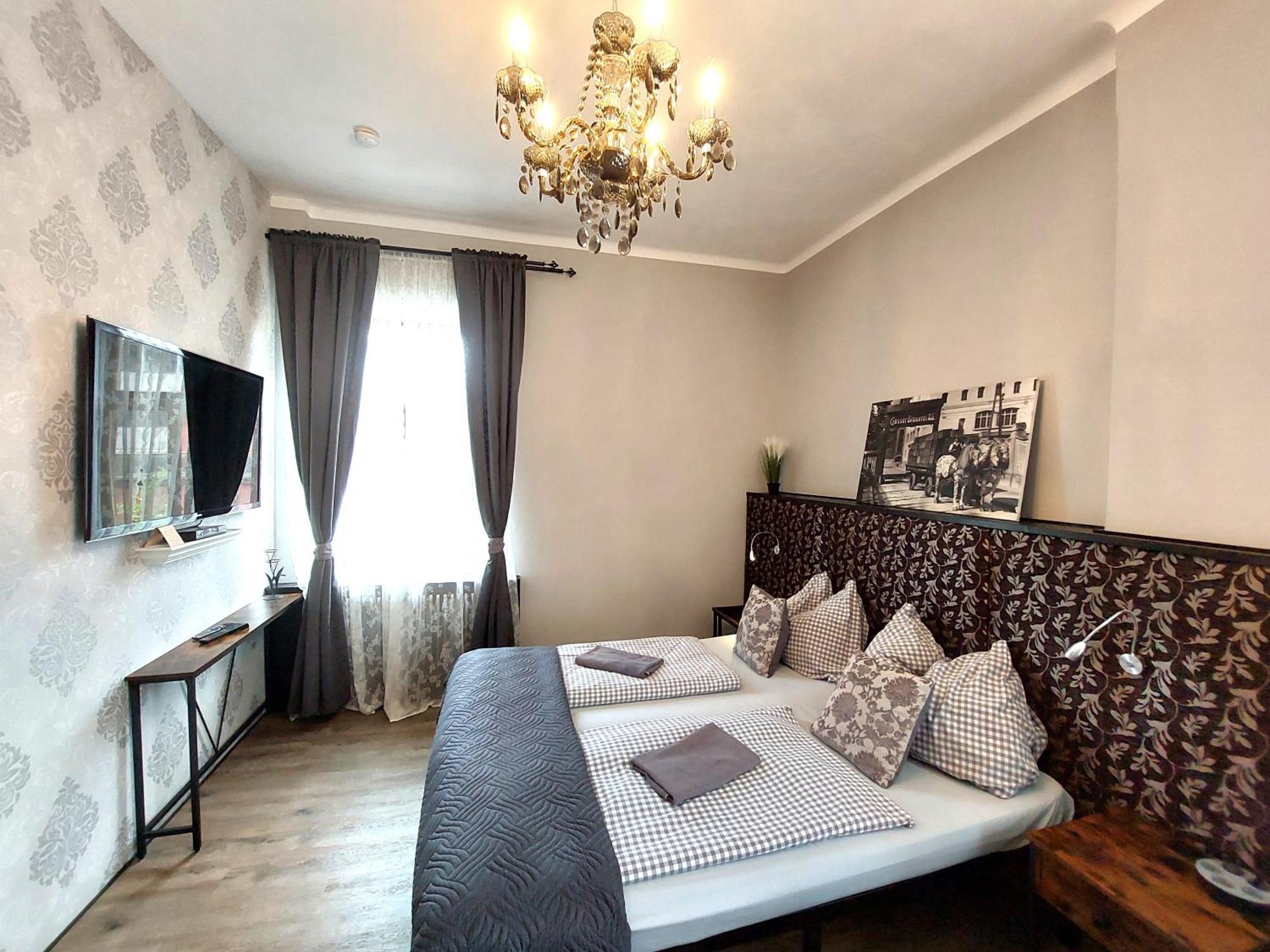 3 Raben - Leoben - Zimmer Fuer Geschaeftsreisende, Urlauber, Monteure Und Handwerker, Polski Pensjonat Austria Exteriér fotografie